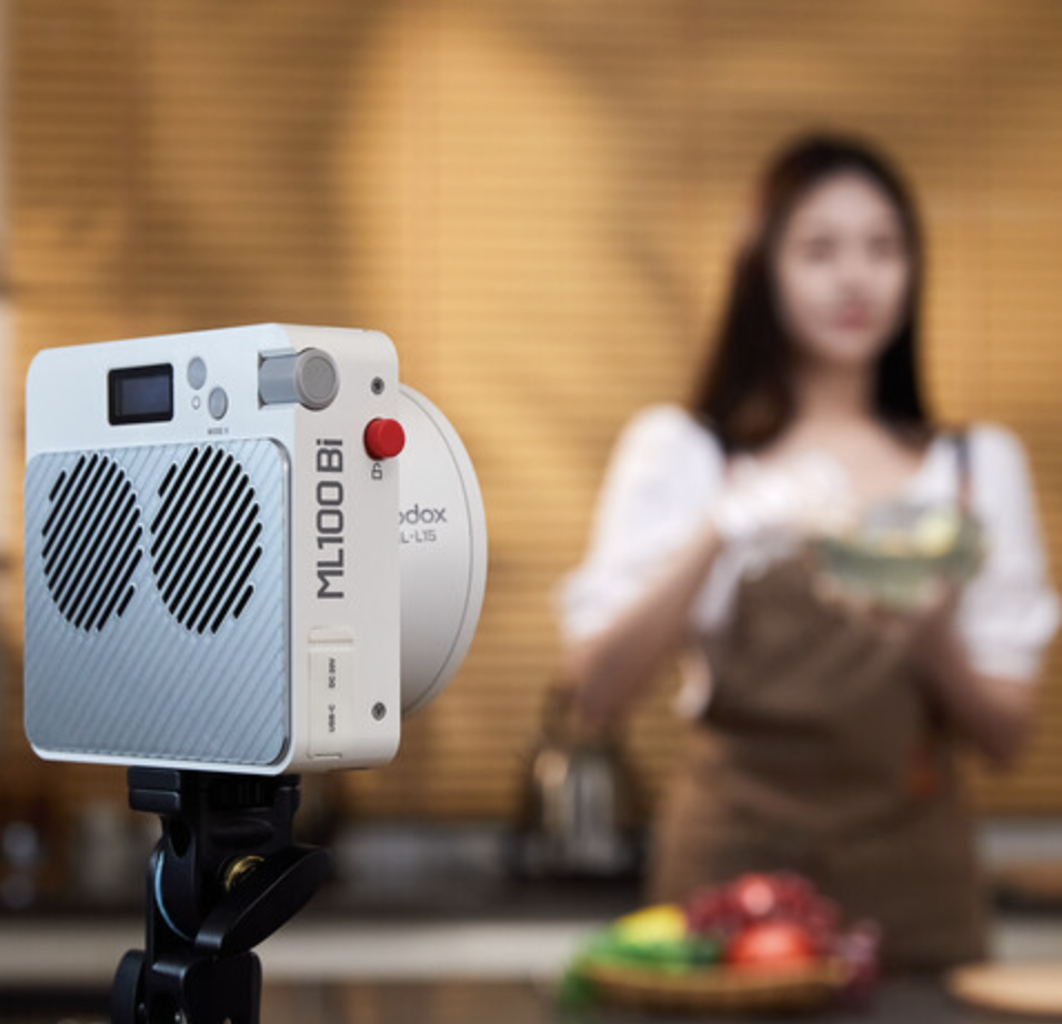 Godox ML100Bi Bi-Color Portable LED Light