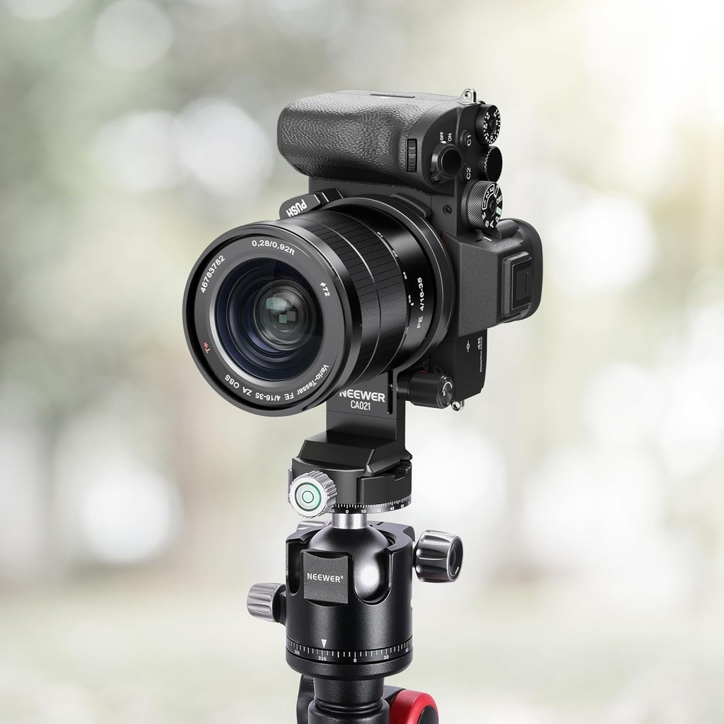 Neewer Rotatable Collar Mount Plate for Sony Alpha 7R IV 7R V 7 IV 7S III 10102474